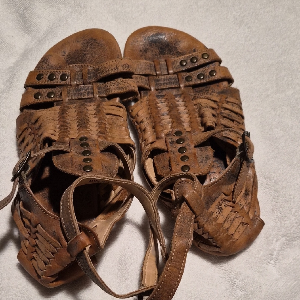 Bedistu Woven Sandals W/ Ankle Strap